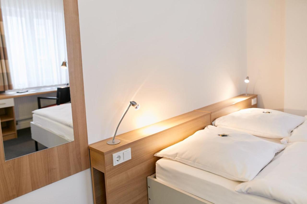 Townhouse Duesseldorf Aparthotel Exterior photo