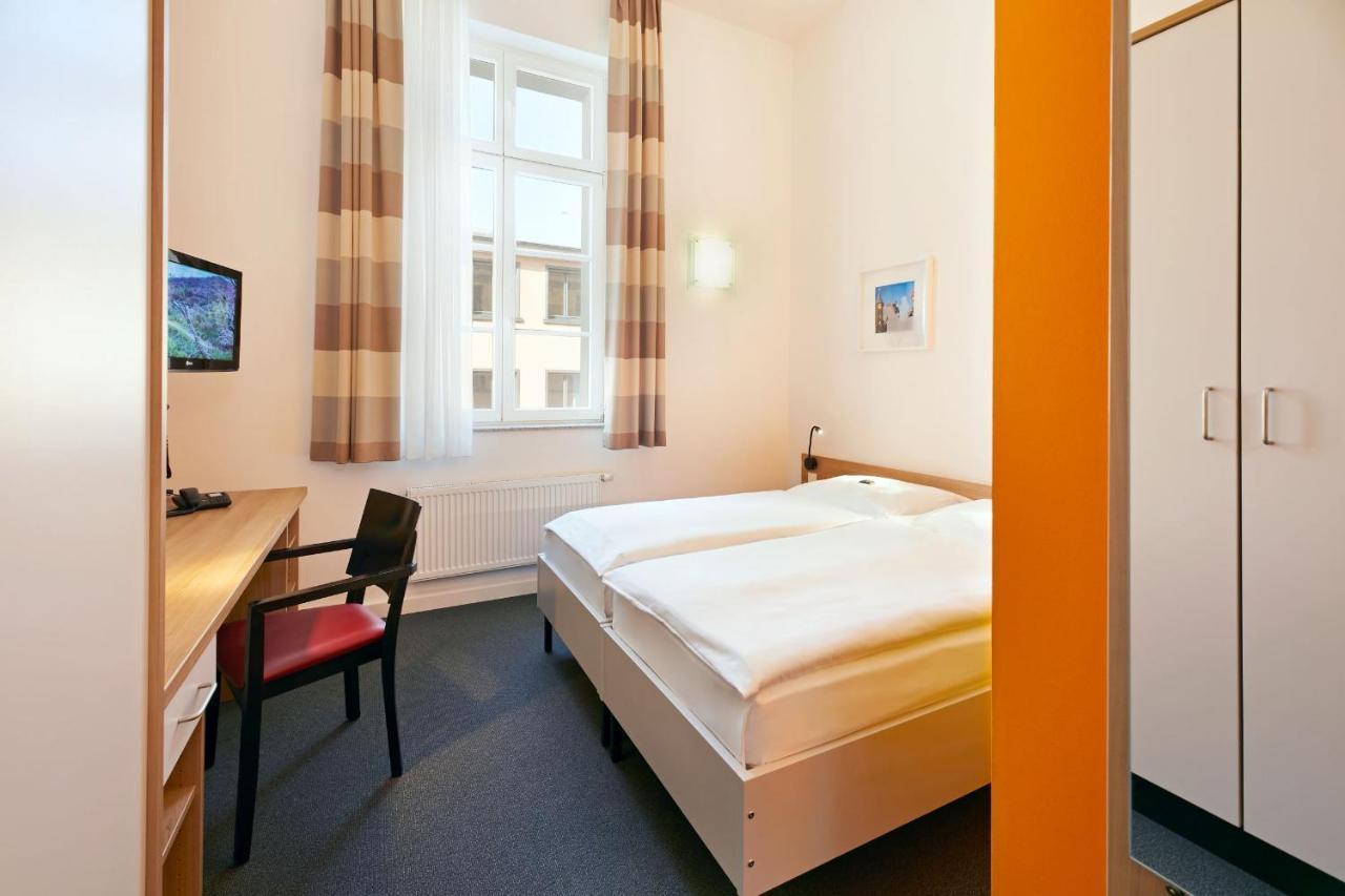 Townhouse Duesseldorf Aparthotel Exterior photo