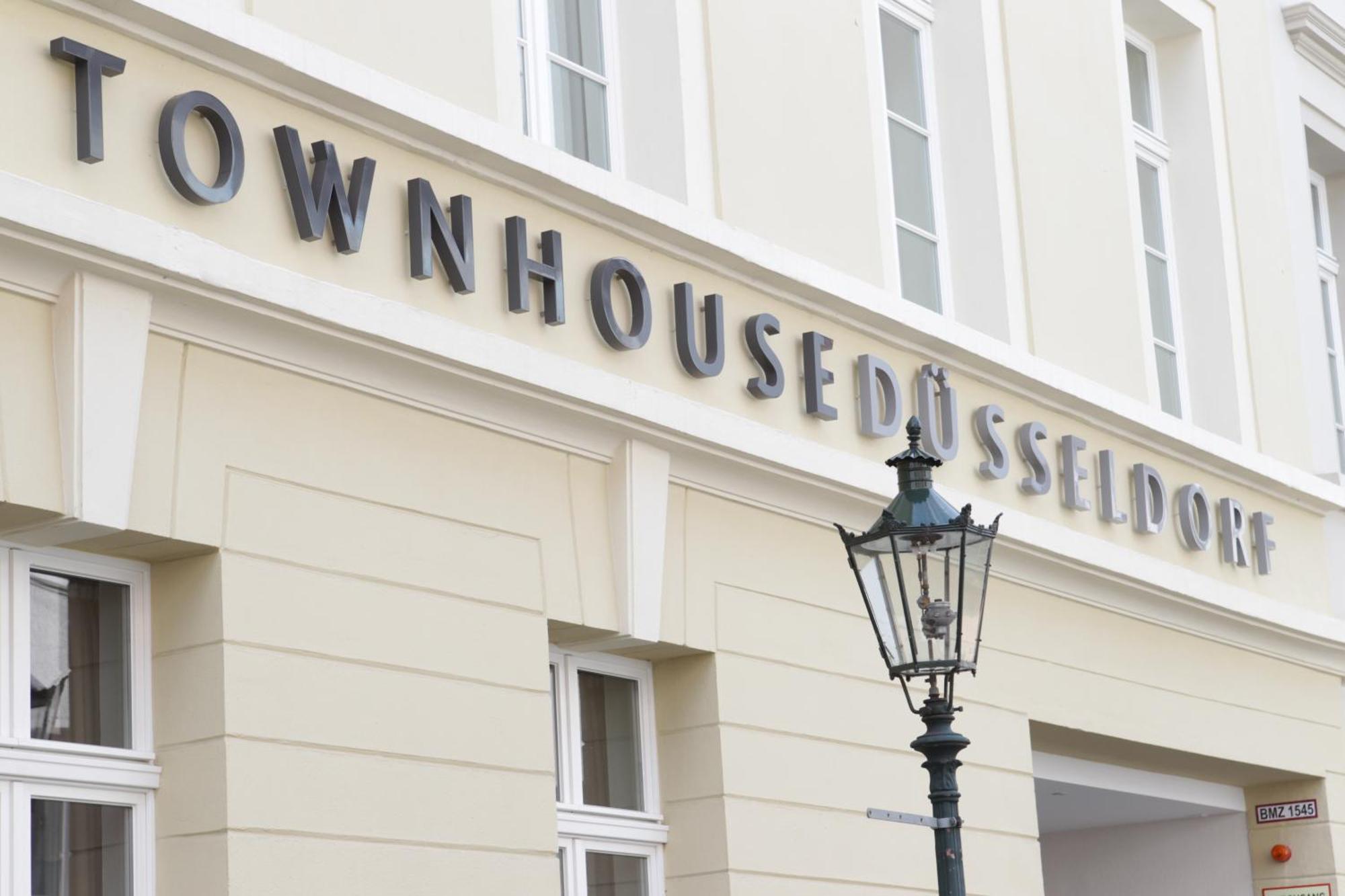 Townhouse Duesseldorf Aparthotel Exterior photo